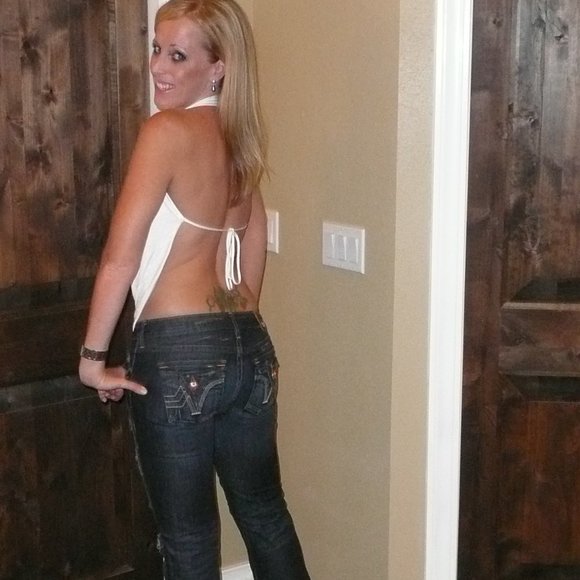 👜Marciano Hot Clubbing Halter Top, Backless - Picture 3 of 6